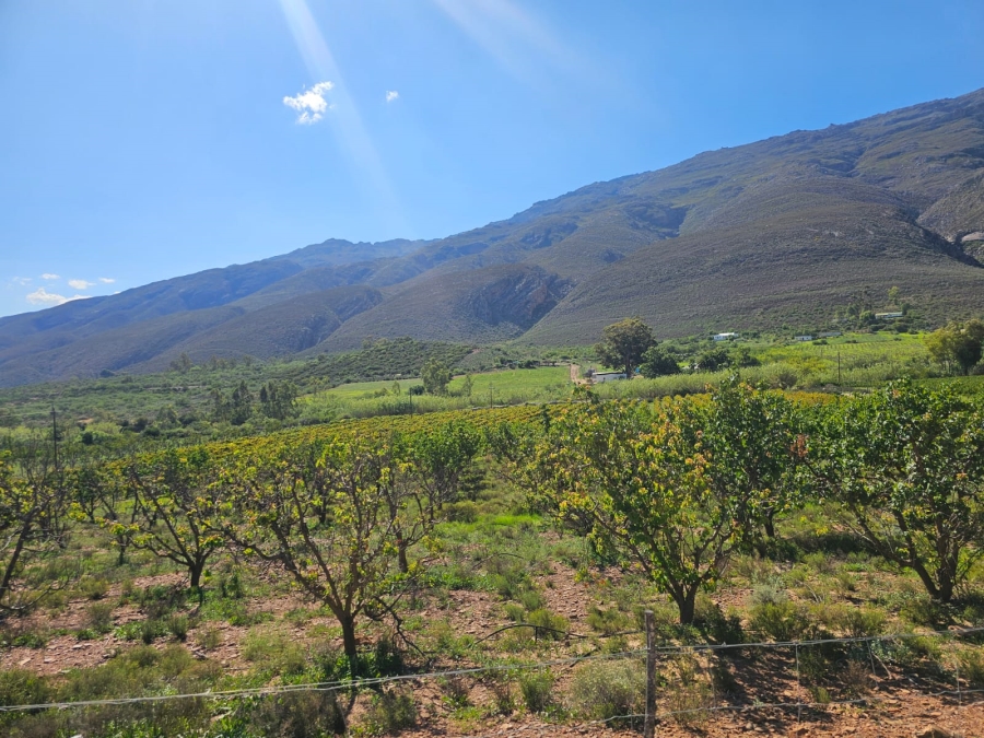 5 Bedroom Property for Sale in Ladismith Rural Western Cape